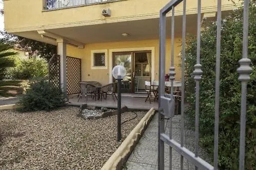 Casa vacanze Villa Casa Jolanda Murta Maria Italia